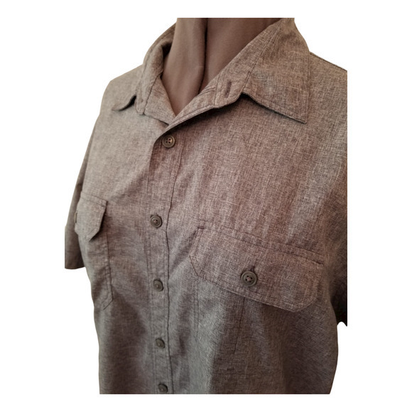 Croft & Barrow Quick Dry Men's Gray Shirt Size LT Length‎ 31 in Pit to Pit 25 in - Picture 3 of 6